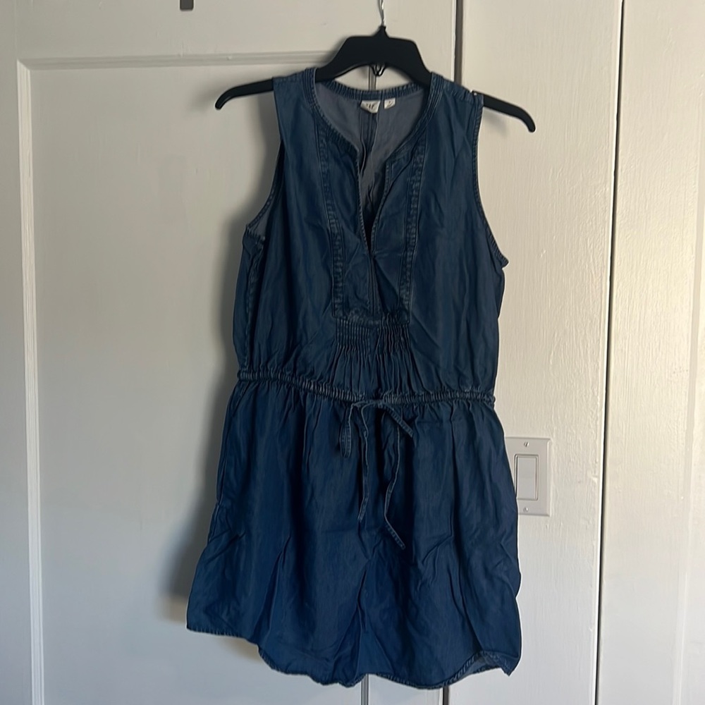 Super soft chambray dress with pockets!